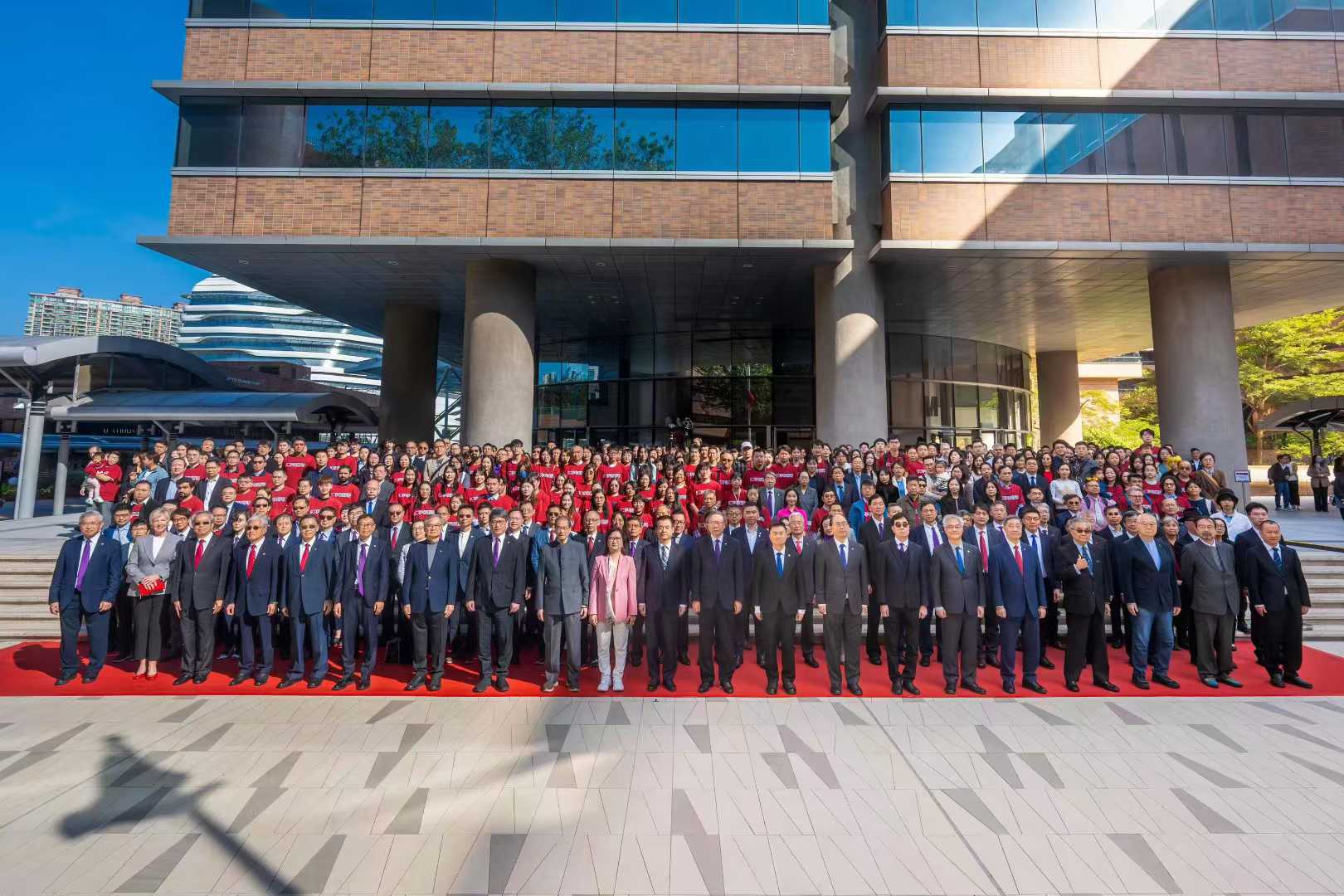 华厦创始人谈谦受邀参加香港理工大学88周年纪念日